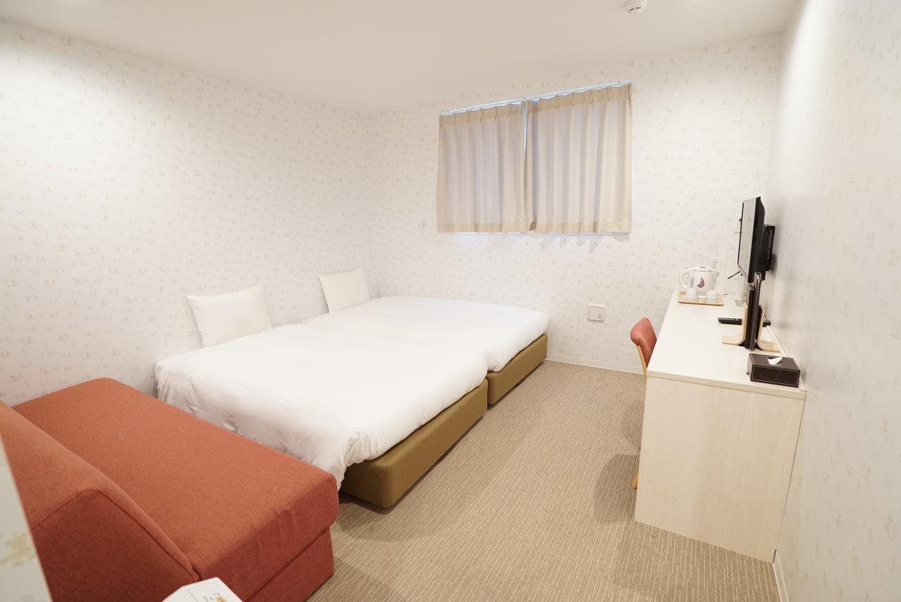 Cvs Bay Hotel New Building Urayasu Exterior foto